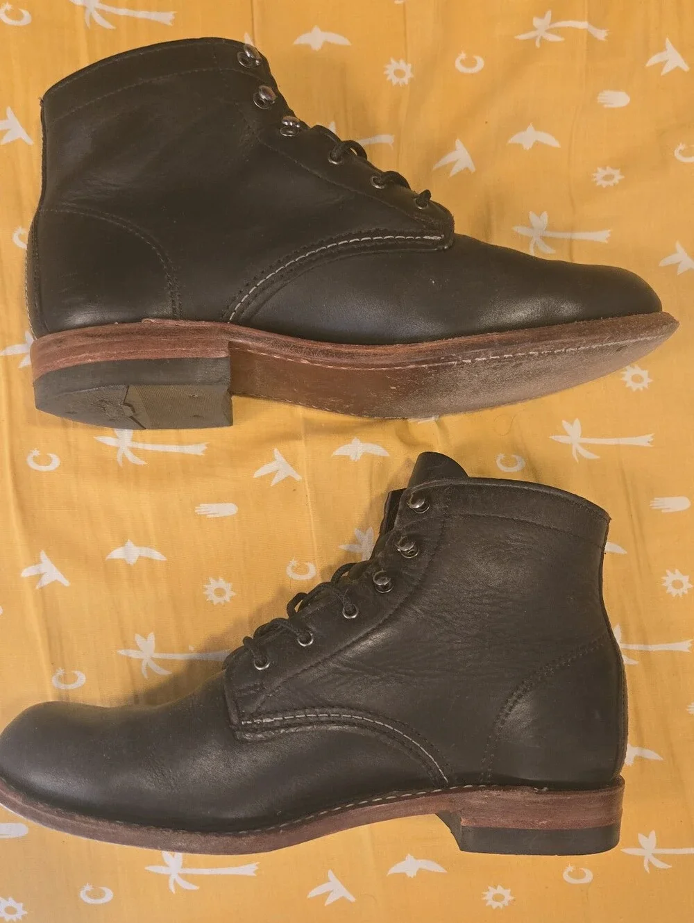 Wolverine Black Leather 1000 Mile Boots